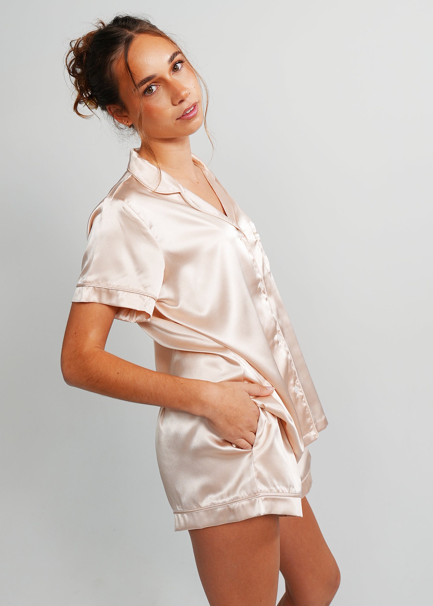 Night Sweet Thing Womens Almond Latte Satin Short Pyjama Set